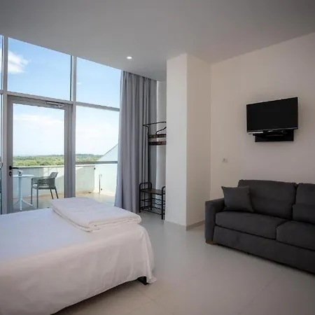 Hotel Sky Shkoder